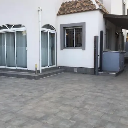 Maison Avec Piscine Et Grande Terrasse A Torrevieja